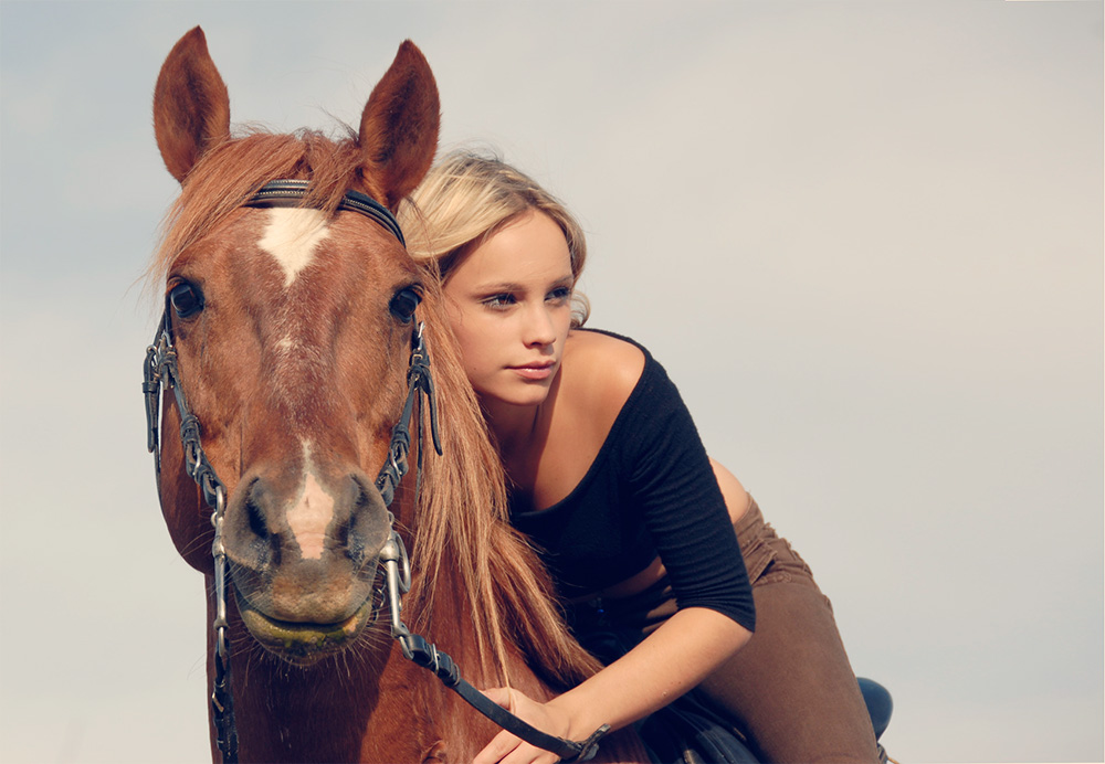 The Girl With Horse @ Expression – Premium Photography WordPress Theme